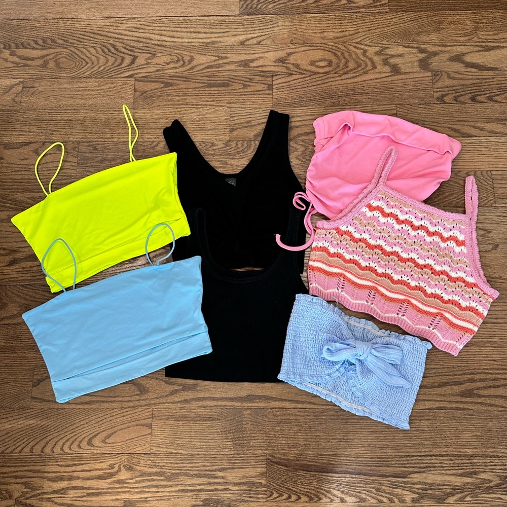 Lot of 7 adorable tanks, crop tops. Size small